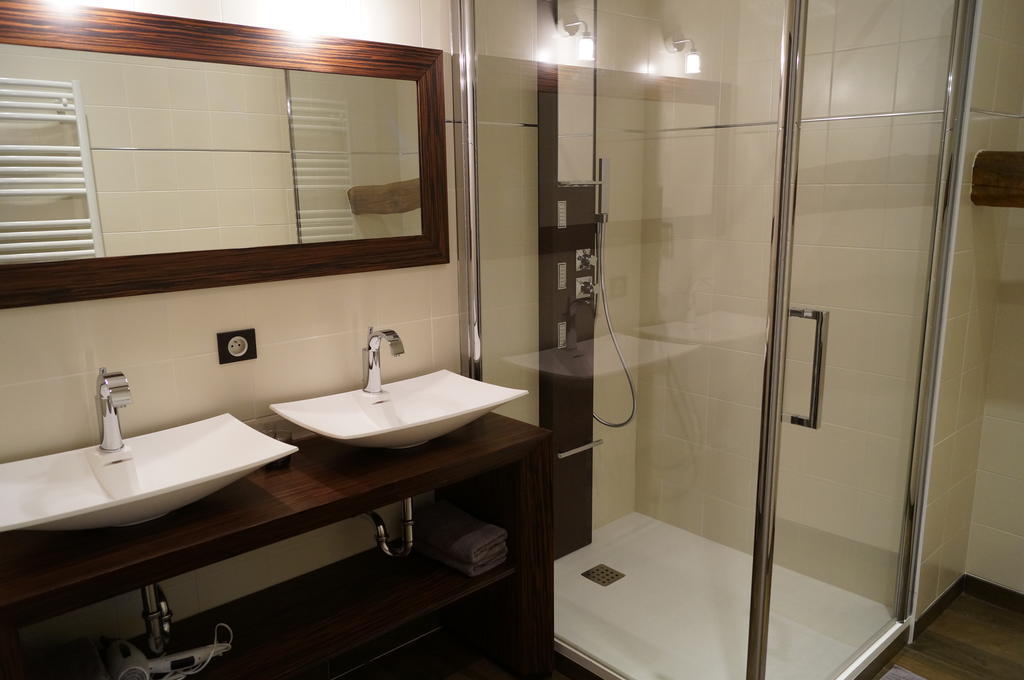 Chambres D'Hotes La Leva Villette-d'Anthon Phòng bức ảnh